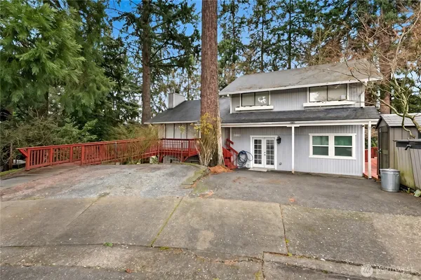 $799,950 | 6327 Polk Place, Everett, WA 98203