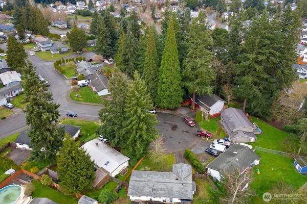 $799,950 | 6327 Polk Place, Everett, WA 98203