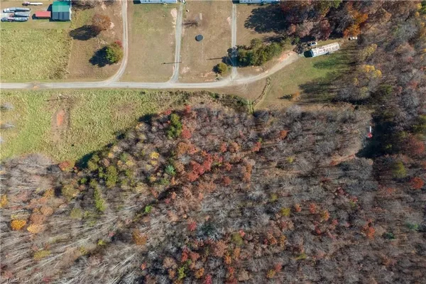 $20,000 | 2725 Wilkes Lane, Pilot Mountain, NC 27041