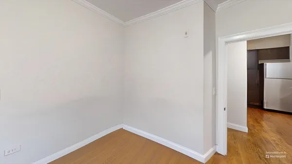 a view of empty room with window