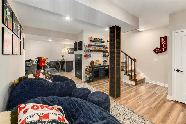 $685,000 | 2613 Northeast Amanda Lane, Blue Springs, MO 64029