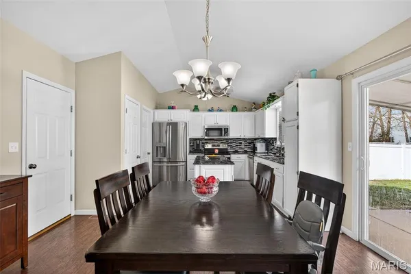 $245,000 | 35 Swaying Pine Lane, Winfield, MO 63389