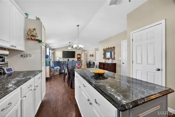 $245,000 | 35 Swaying Pine Lane, Winfield, MO 63389