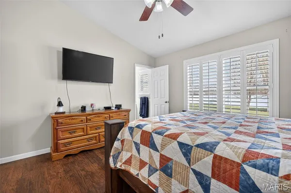 $245,000 | 35 Swaying Pine Lane, Winfield, MO 63389