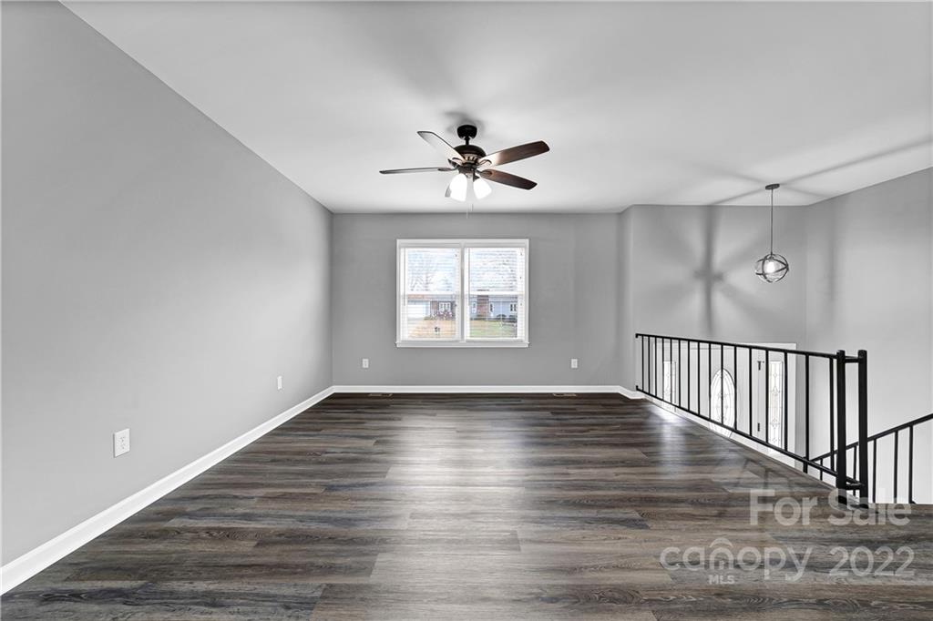 1733 Magnum Road Hickory, NC 28602 - Photo 11 of 29 Gallery Image 11