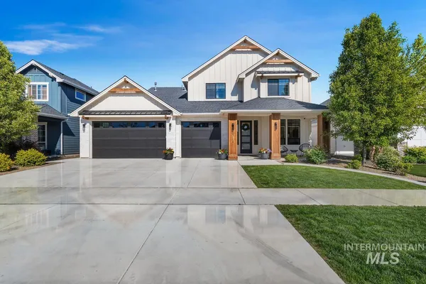 $795,000 | 6714 North Maplestone Avenue, Meridian, ID 83646