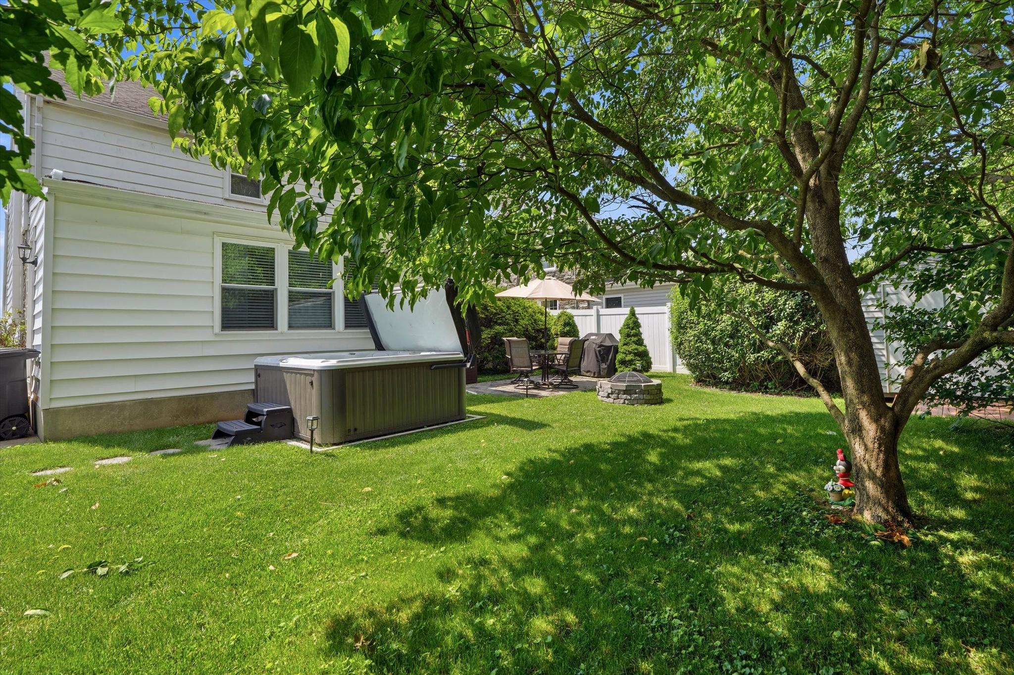 408 Maplewood Road Springfield, PA 19064 - Photo 23 of 24 View of hot tub