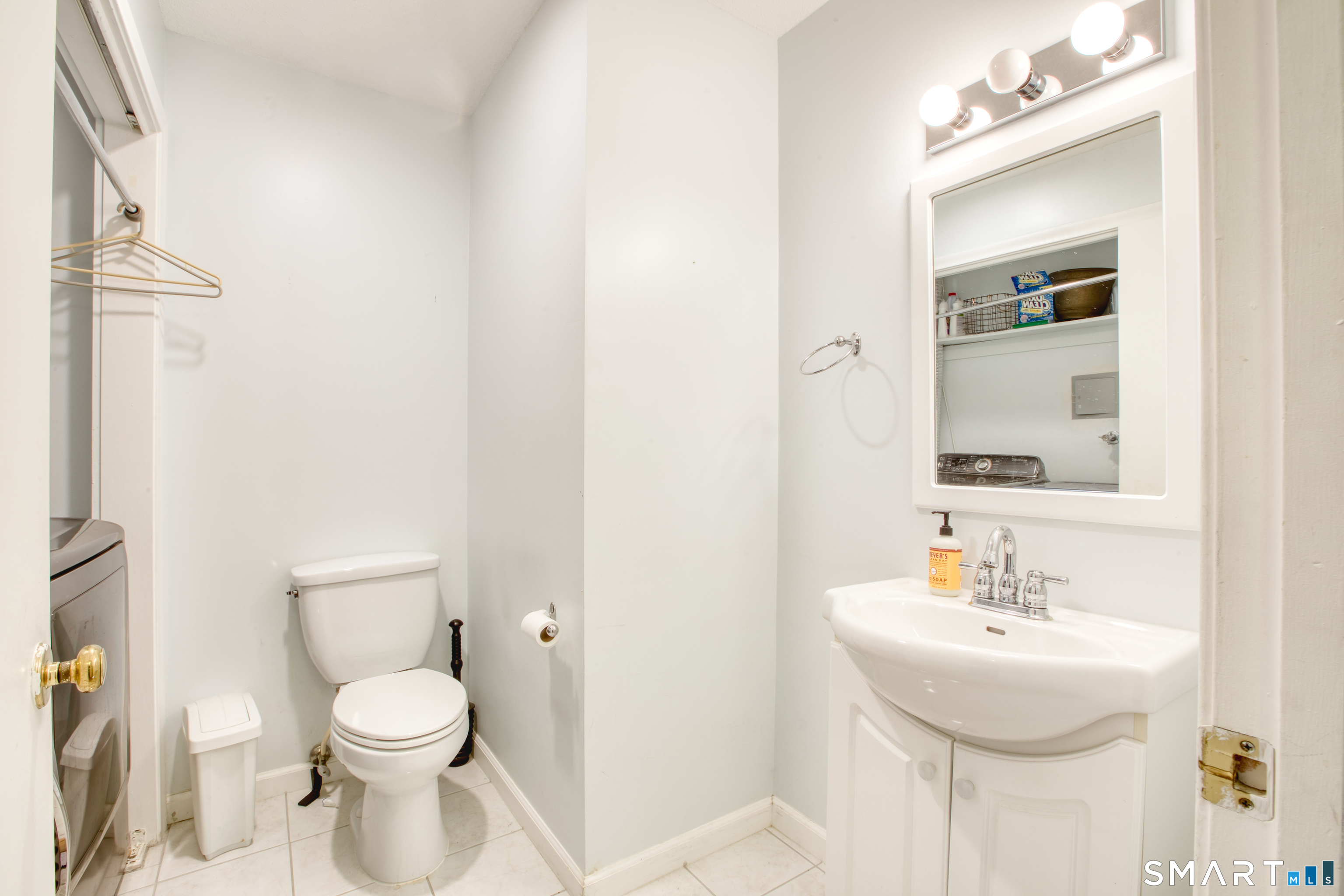 190 Brittany Farms Road, Unit F New Britain, CT 06053 - Photo 10 of 21