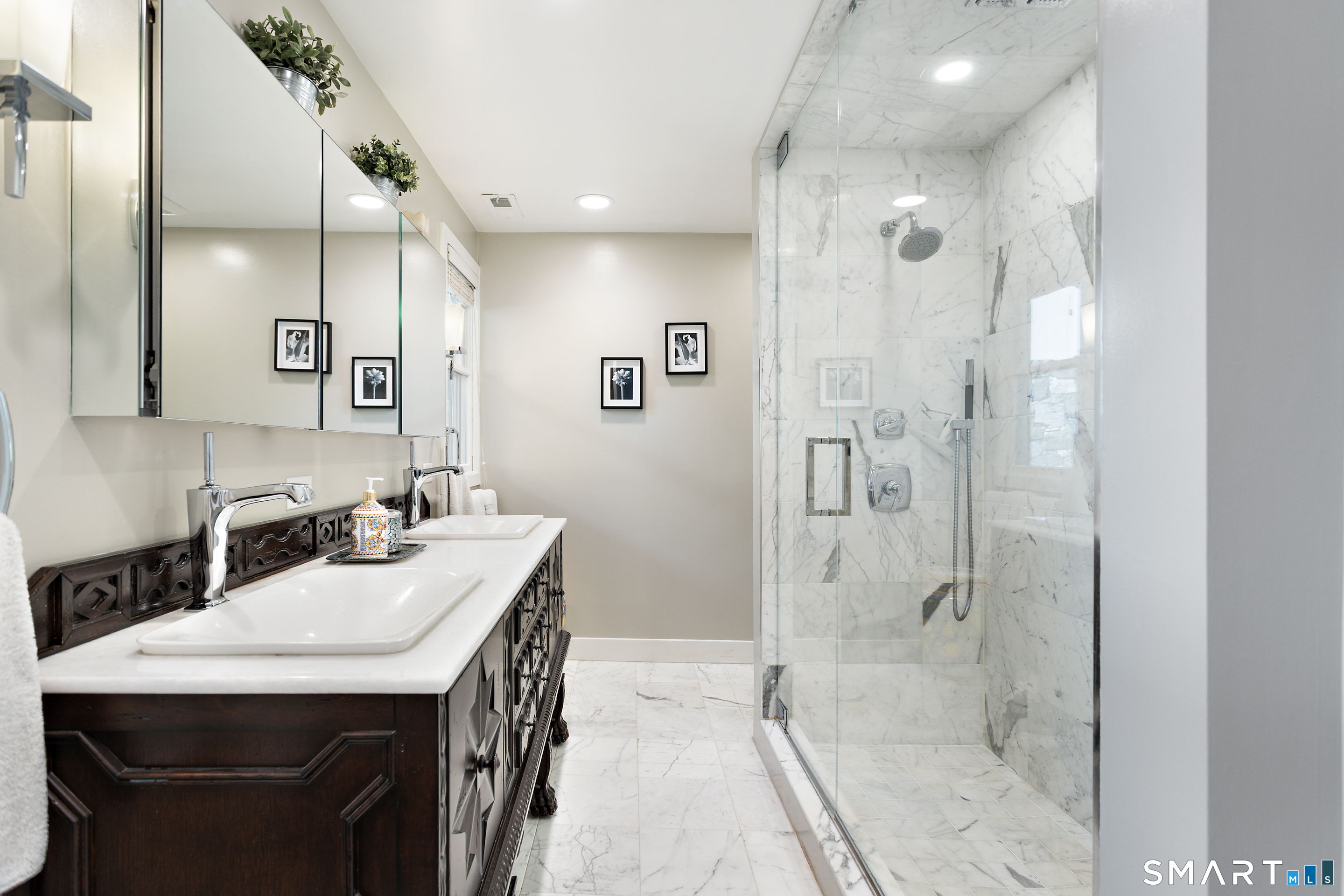 316 Valley Road Greenwich, CT 06807 - Photo 17 of 35 Gallery Image 17