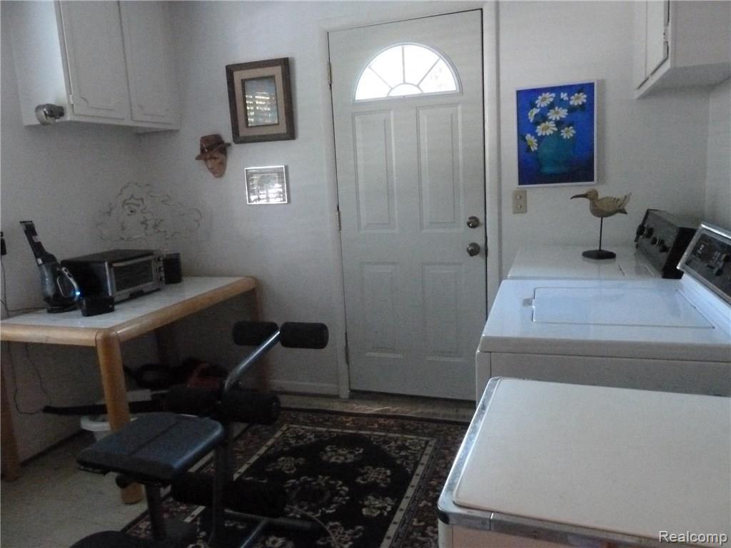 31505 Waltham Road Beverly Hills, MI 48025 - Photo 36 of 45