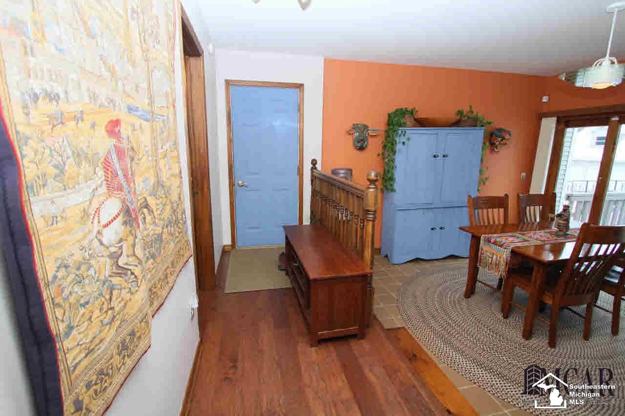 2263 Sheets Road Monroe, MI 48162 - Photo 12 of 28 Family Room