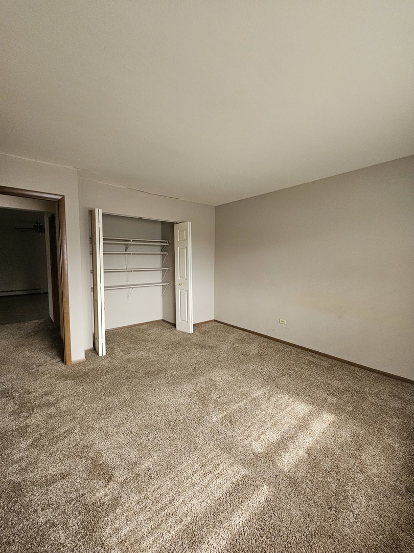 1450 Getzelman Drive, Unit 2E Elgin, IL 60123 - Photo 5 of 8