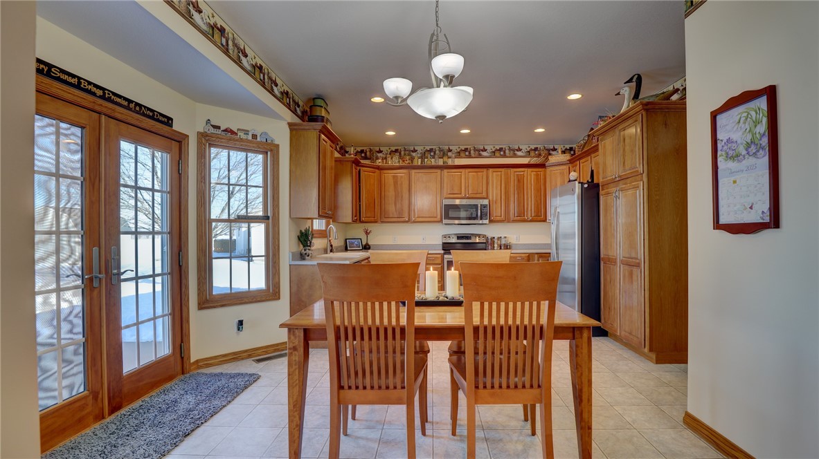 6964 Fieldstone Lane Decatur, IL 62521 - Photo 18 of 48