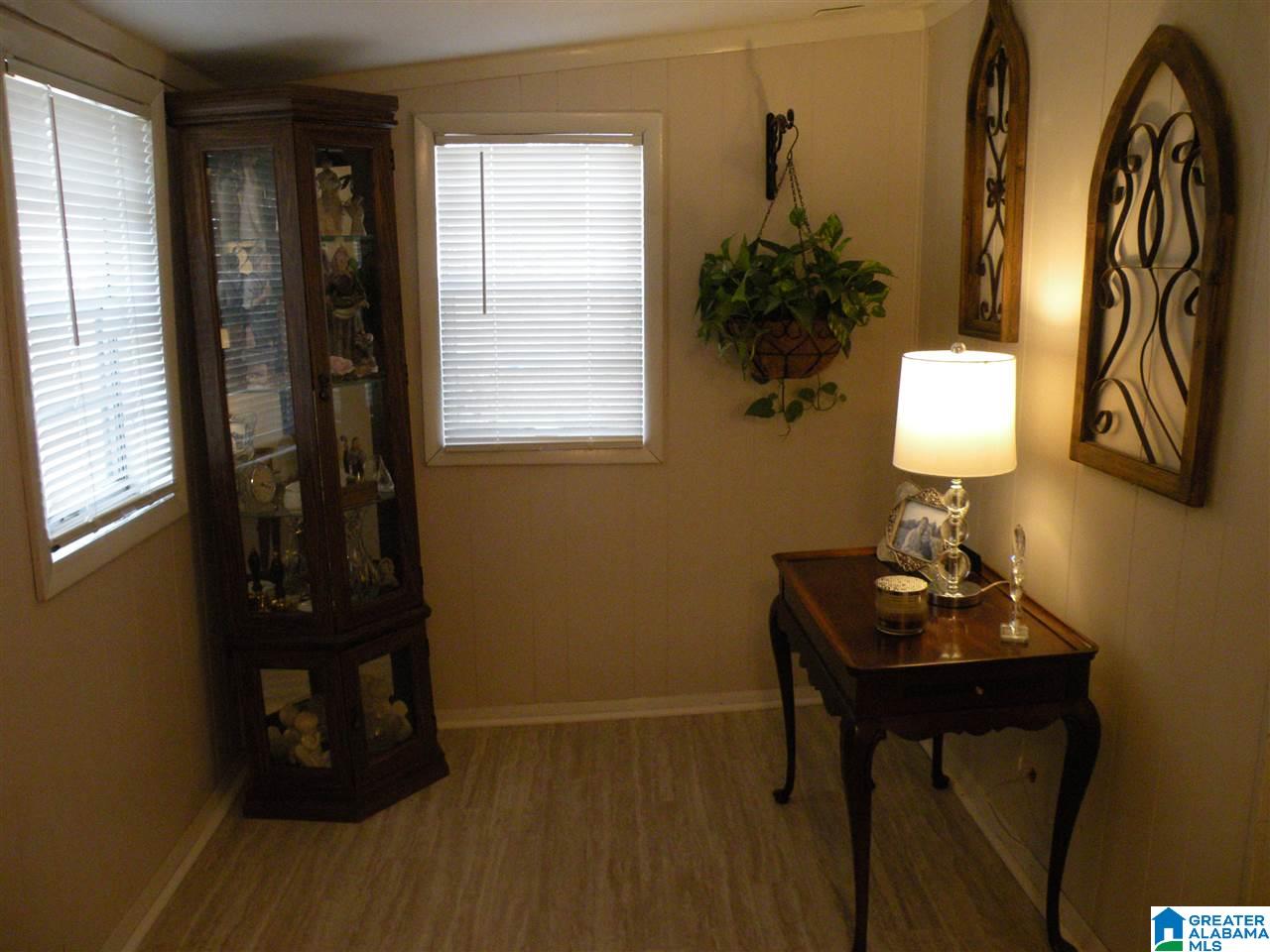 1003 West 3rd Street Sylacauga, AL 35150 - Photo 4 of 23