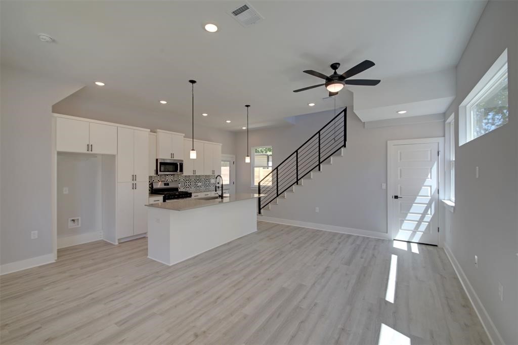 6002 Carnation Terrace, Unit 2 Austin, TX 78741 - Photo 3 of 14