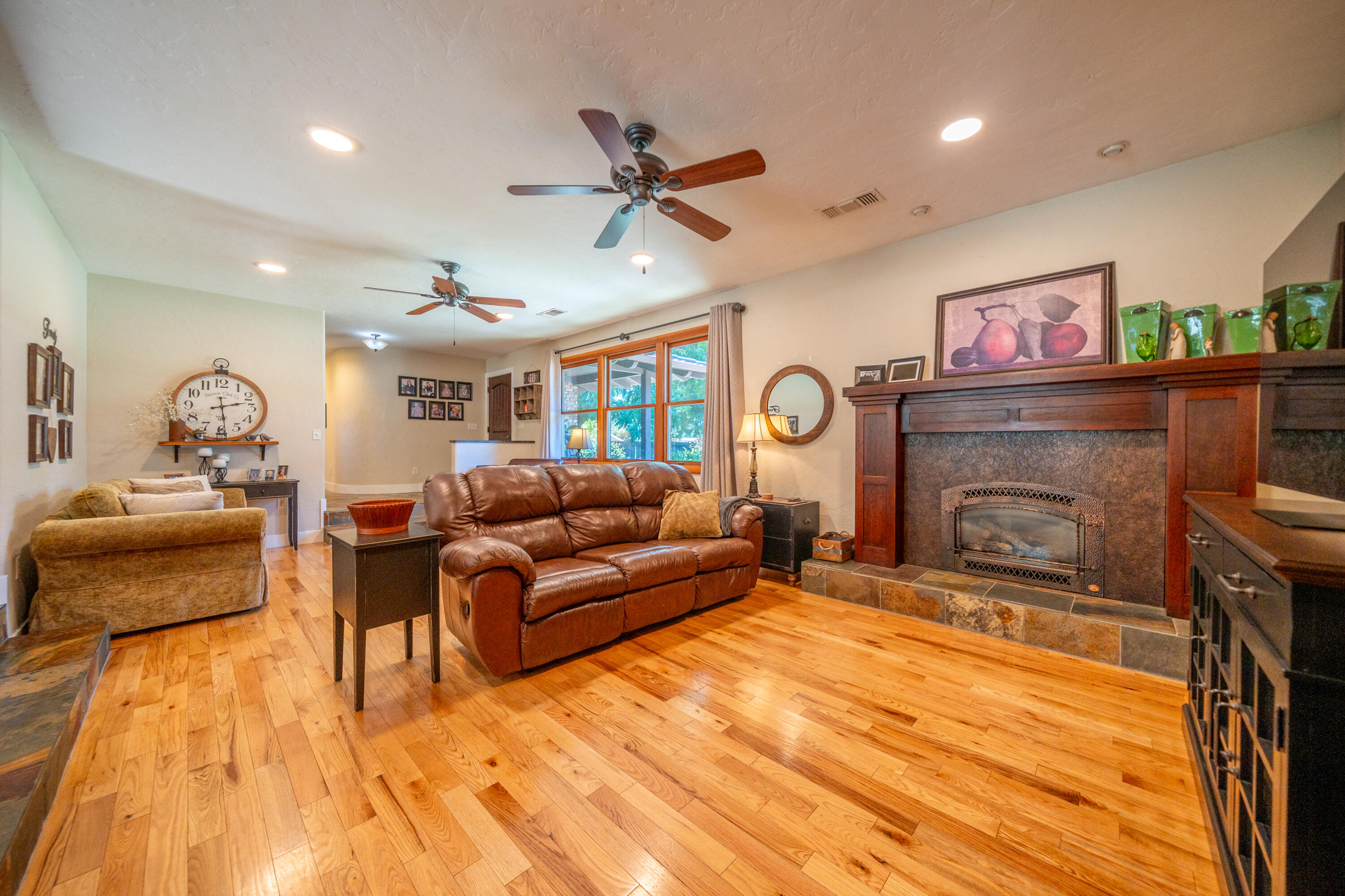 7775 Churn Creek Road Redding, CA 96002 - Photo 13 of 87 7775 Churn Crk Rd-16