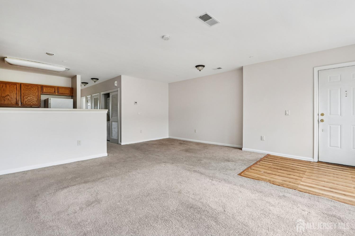 368 Rector Street, Unit 421 Perth Amboy, NJ 08861 - Photo 13 of 37 a view of an empty room