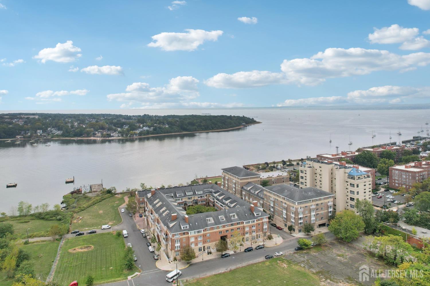 368 Rector Street, Unit 421 Perth Amboy, NJ 08861 - Photo 32 of 37 a view of a lake with a city