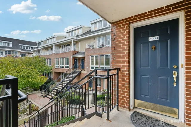 a view of front door and porch