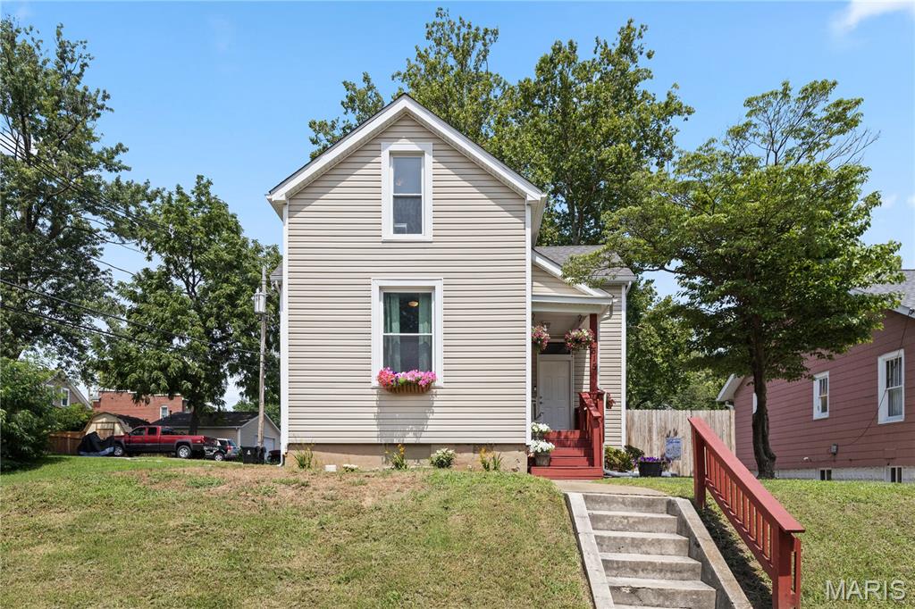 515 Union Avenue Belleville, IL 62220 - Photo 1 of 37