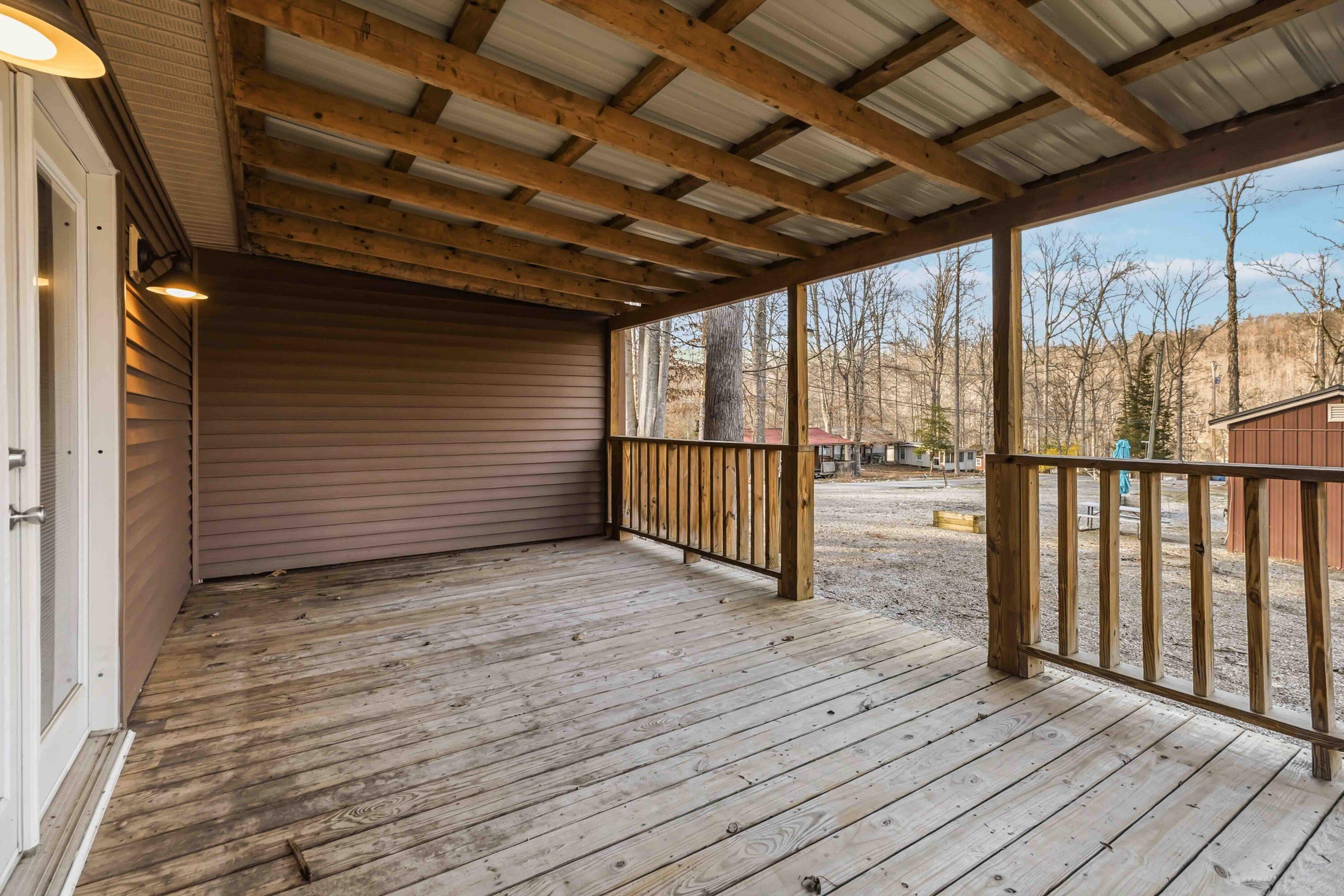 1994 Jasper Bend Road Burnside, KY 42519 - Photo 25 of 40 024