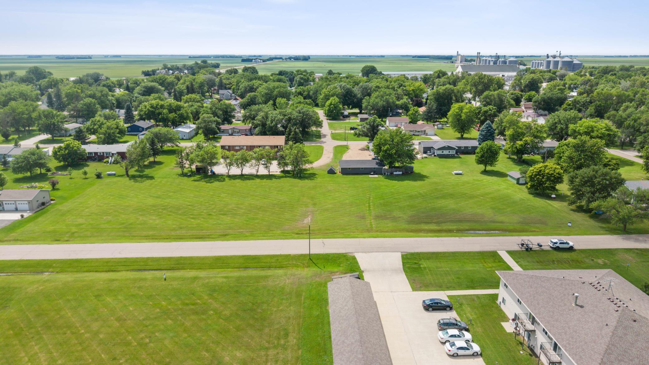 202 South 5th Street Fairmount, ND 58030 - Photo 35 of 38