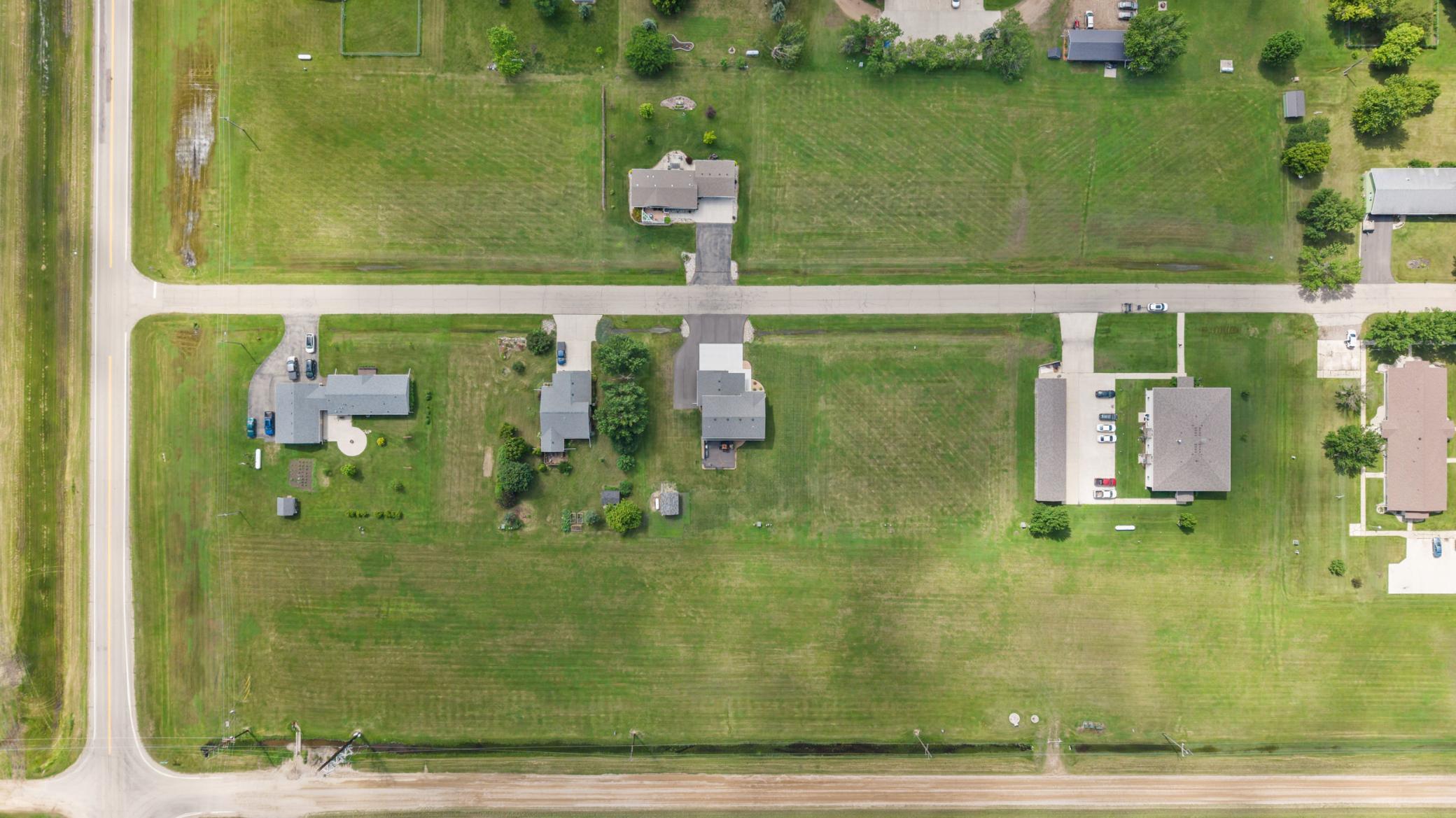 202 South 5th Street Fairmount, ND 58030 - Photo 7 of 38