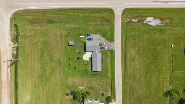 $5,000 | 202 South 5th Street, Fairmount, ND 58030