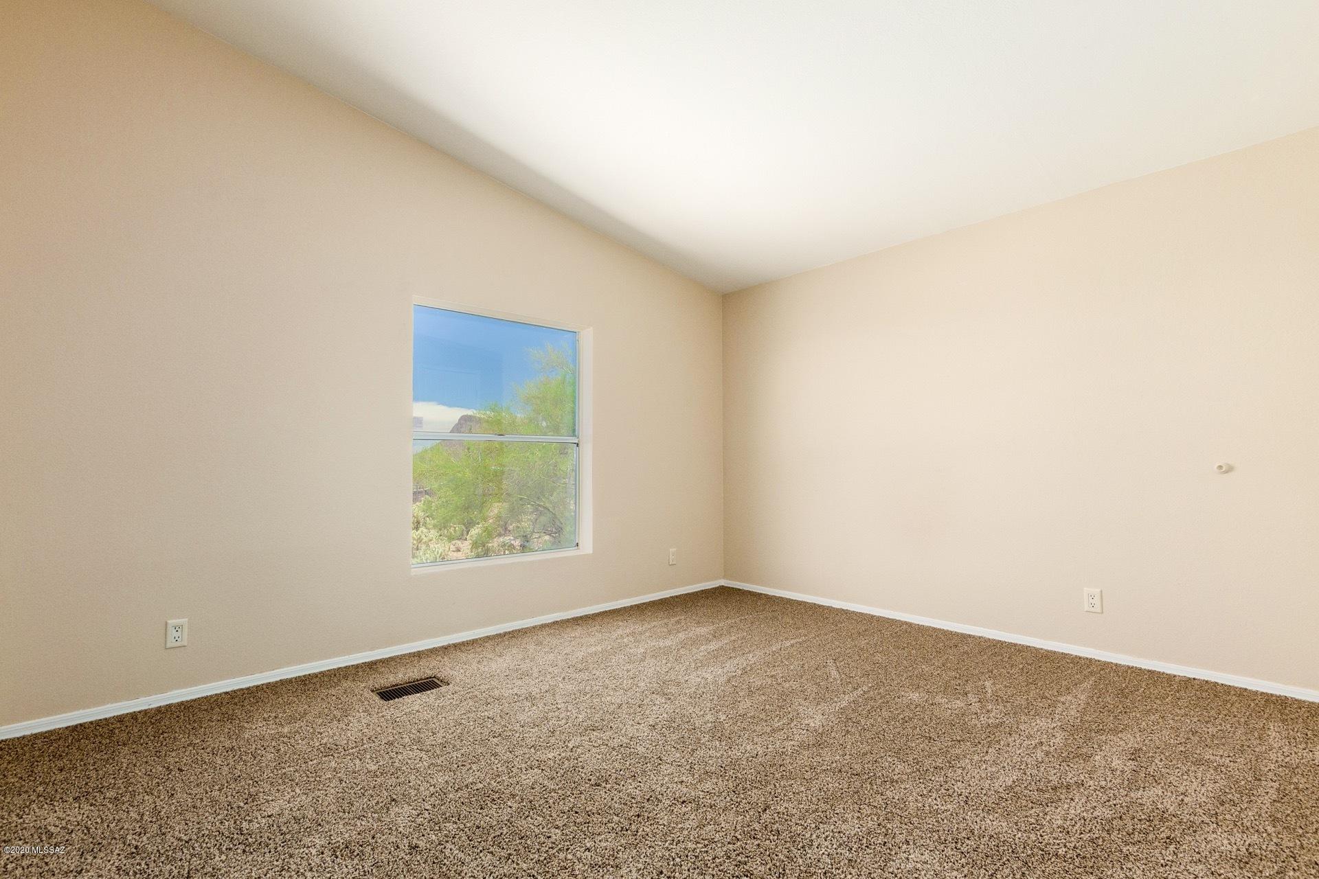 6098 North Van Ark Road Tucson, AZ 85743 - Photo 10 of 14