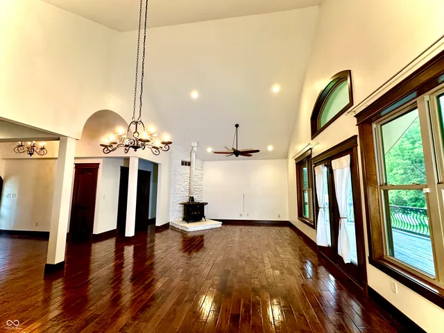 $1,125,000 | 7952 East Co Road 850 South, Cloverdale, IN 46120