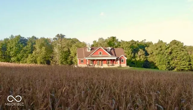 $1,125,000 | 7952 East Co Road 850 South, Cloverdale, IN 46120