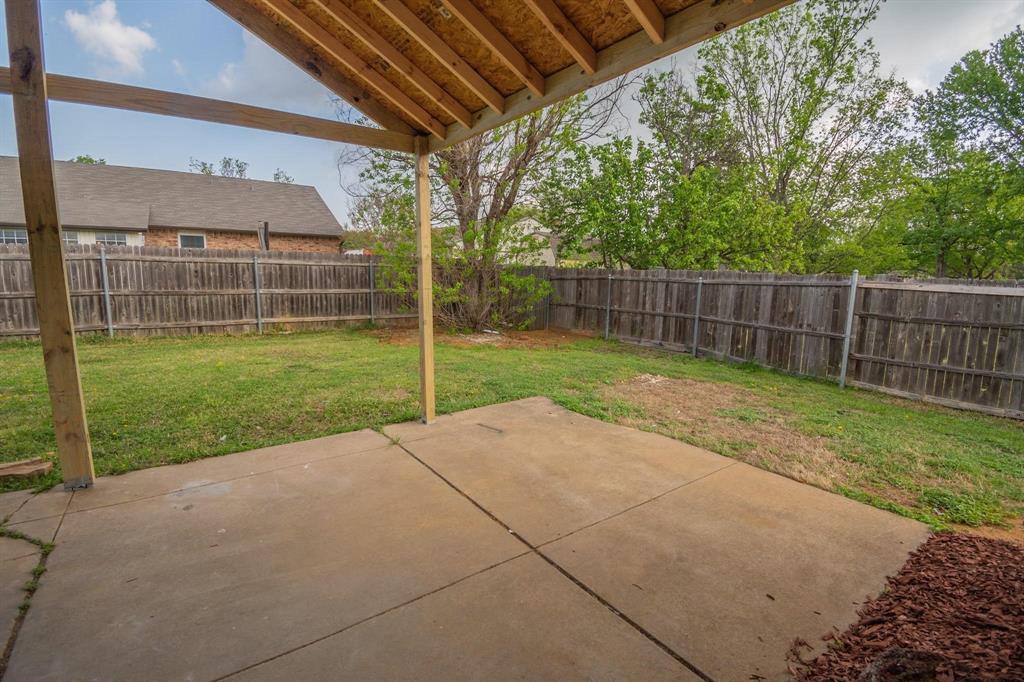 3825 Hackberry Lane Bedford, TX 76021 - Photo 21 of 23