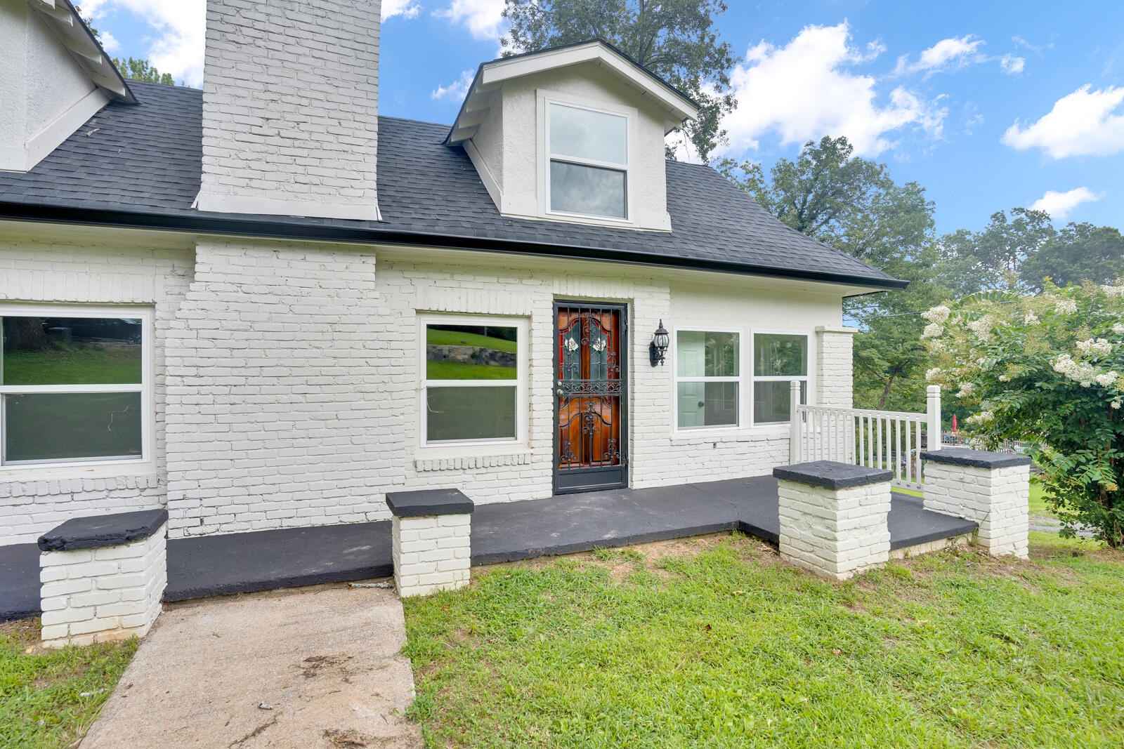 220 Washington Road Rossville, GA 30741 - Photo 5 of 44 220-Washington-MLS-Photos-5