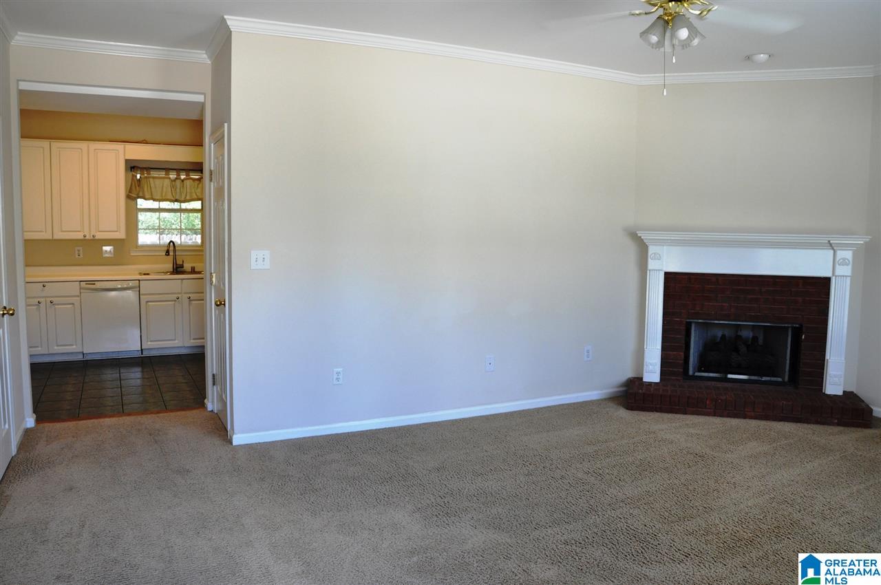 206 Cambrian Ridge Trail Pelham, AL 35124 - Photo 3 of 16