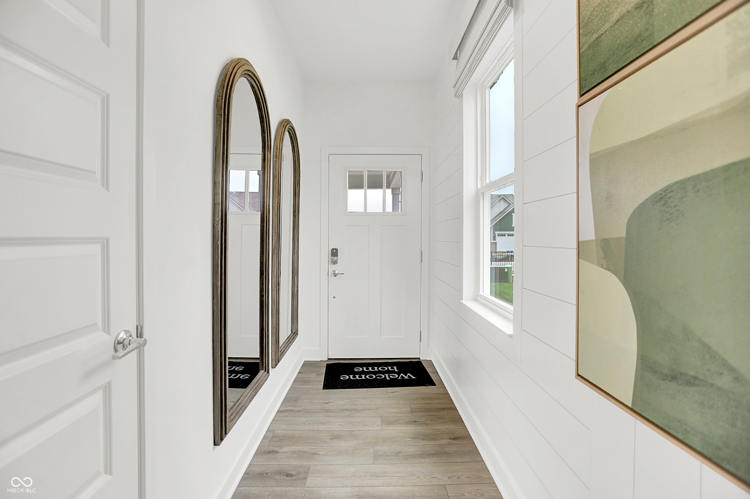 5278 Nettleton Way Avon, IN 46123 - Photo 3 of 26