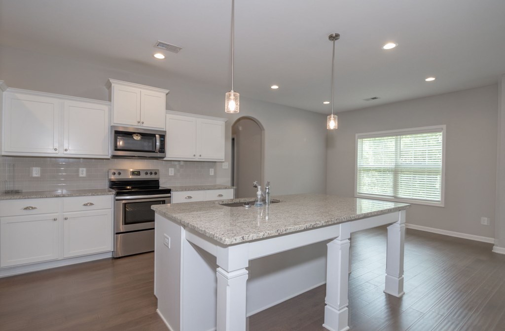 124 Hart Ridge Court Fortson, GA 31808 - Photo 8 of 54 large island and stainless steel appliances