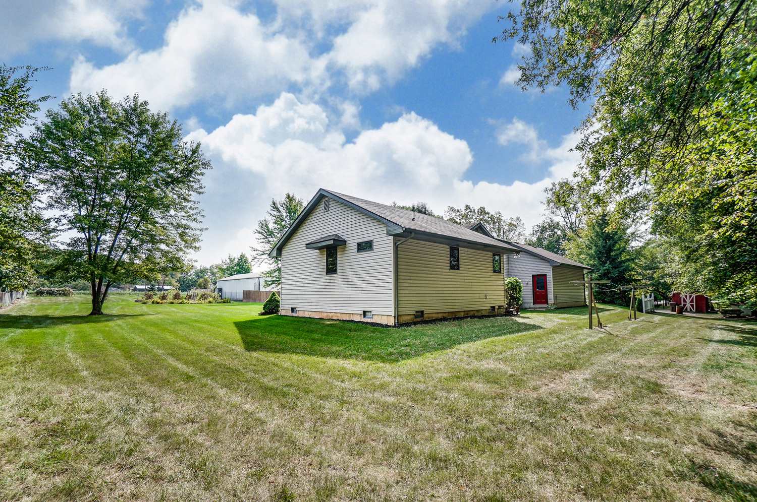 8315 Notestine Road Fort Wayne, IN 46835 - Photo 33 of 36