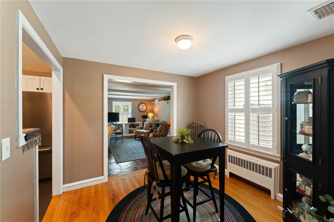 320 Miantonomo Drive Warwick, RI 02888 - Photo 24 of 47