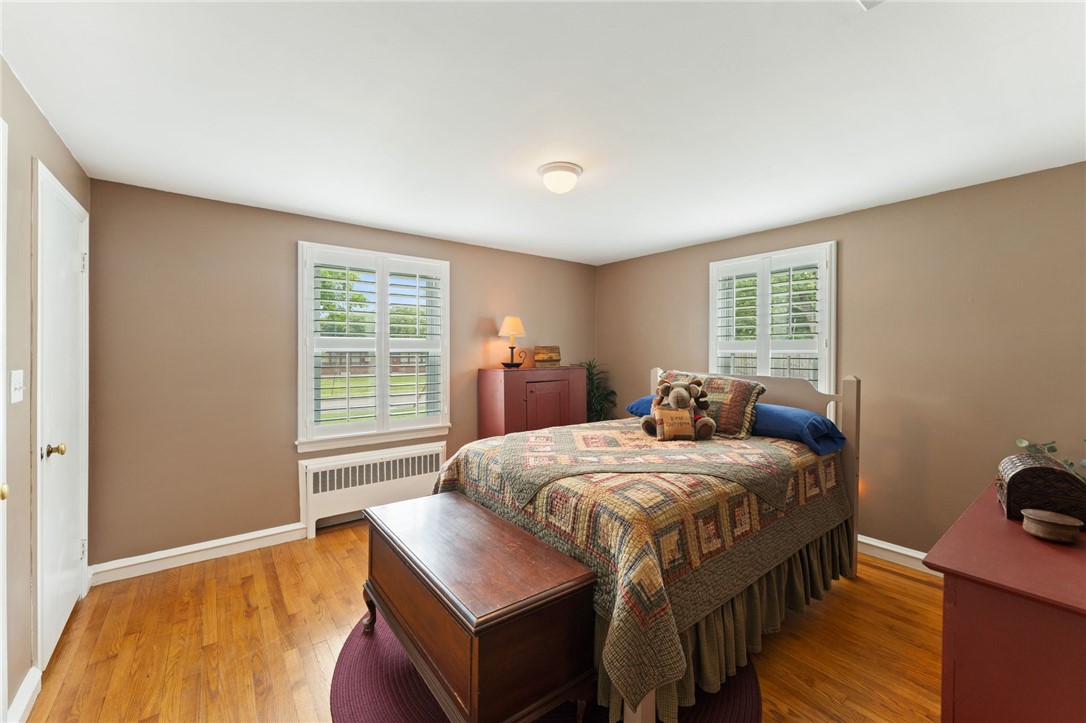 320 Miantonomo Drive Warwick, RI 02888 - Photo 28 of 47