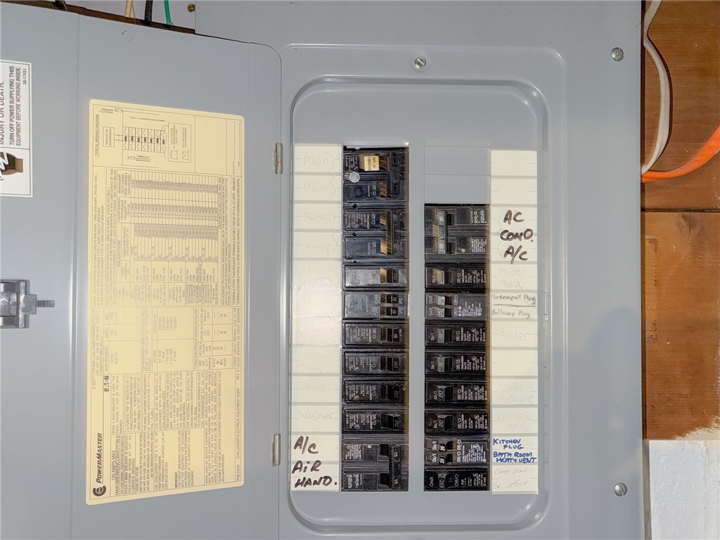 320 Miantonomo Drive Warwick, RI 02888 - Photo 41 of 47