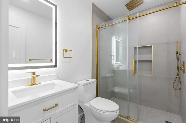 $1,800,000 | 1355 Longfellow Street Northwest, Washington, DC 20011