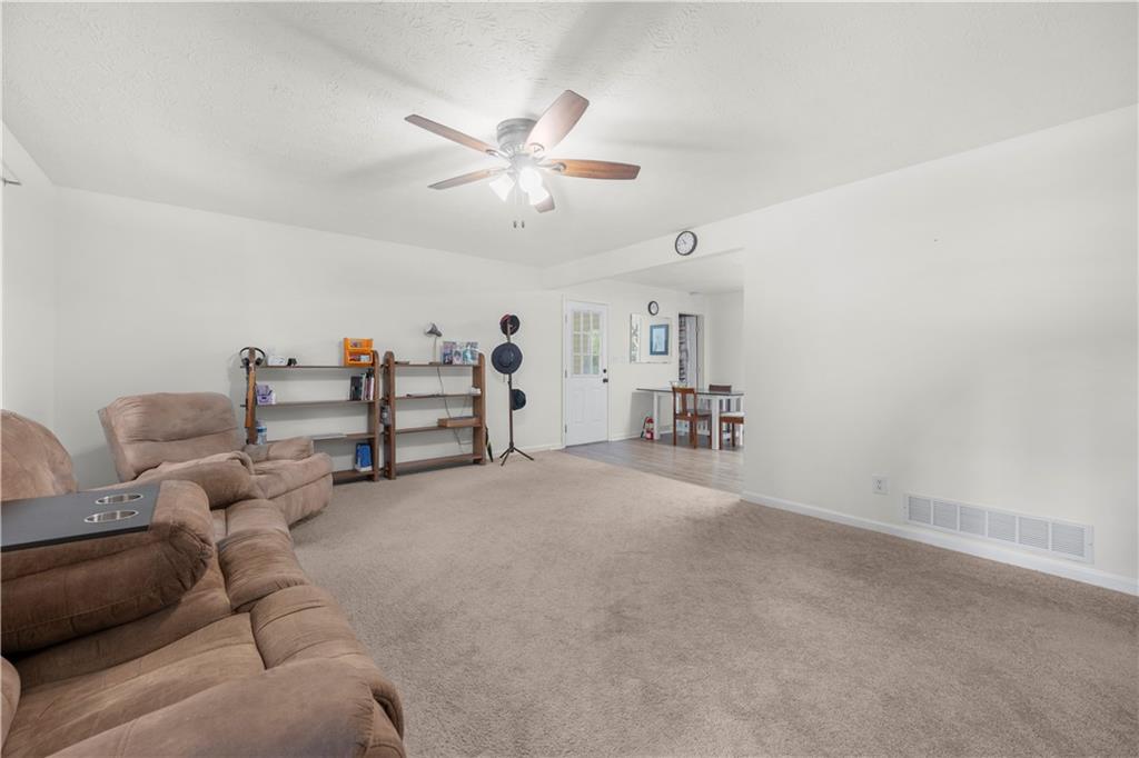 245 Amanda Court Stockbridge, GA 30281 - Photo 8 of 25