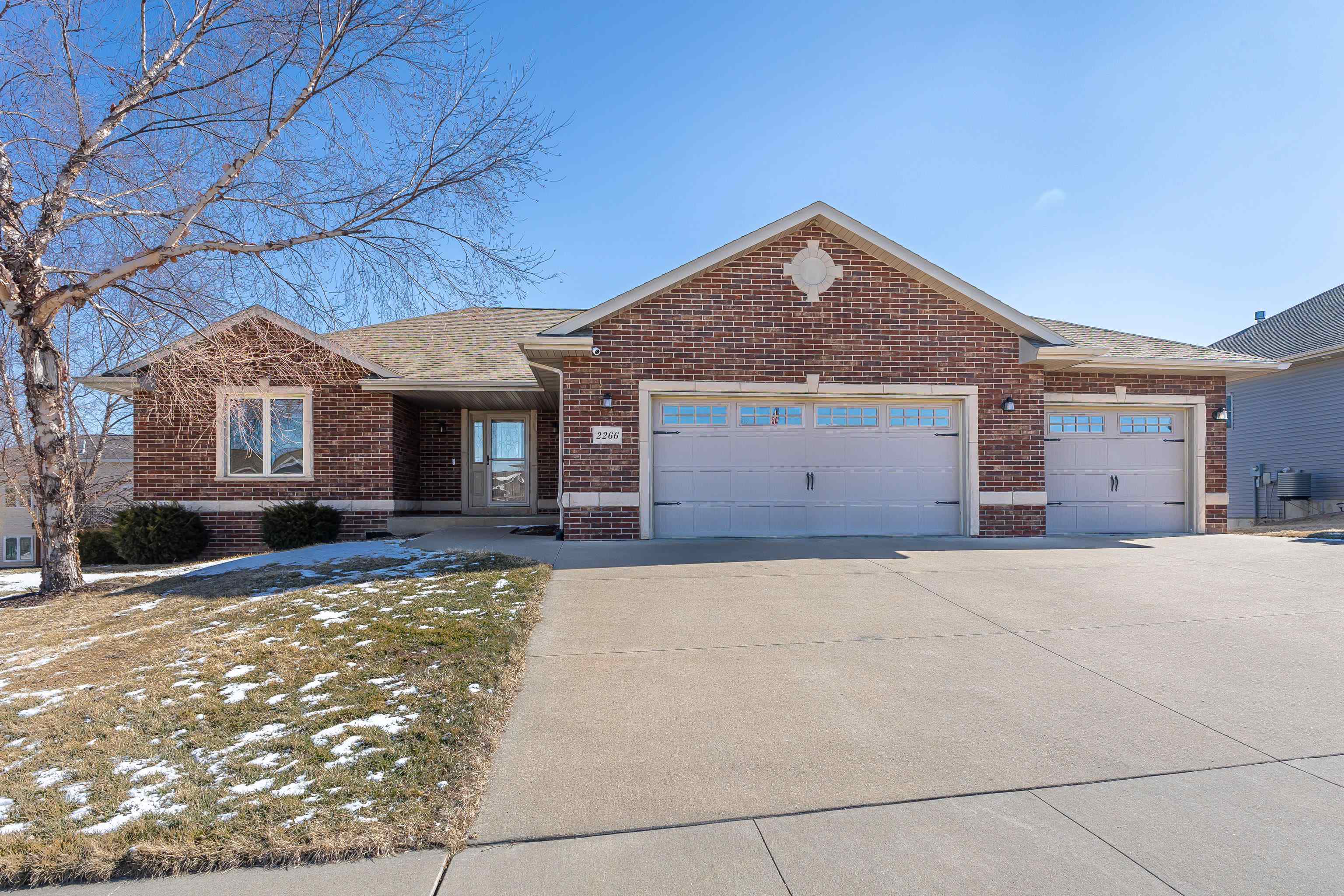 2266 Antler Ridge Drive Dubuque, IA 52002 - Photo 1 of 35 Gallery Image 1