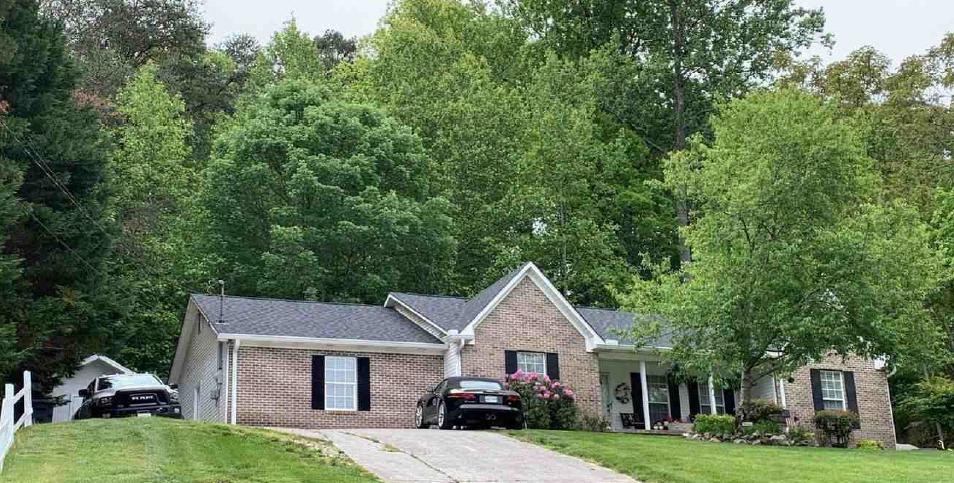 116 Den Lane Heiskell, TN 37754 - Photo 3 of 19 Screenshot (41)