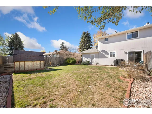 a house view with a outdoor space