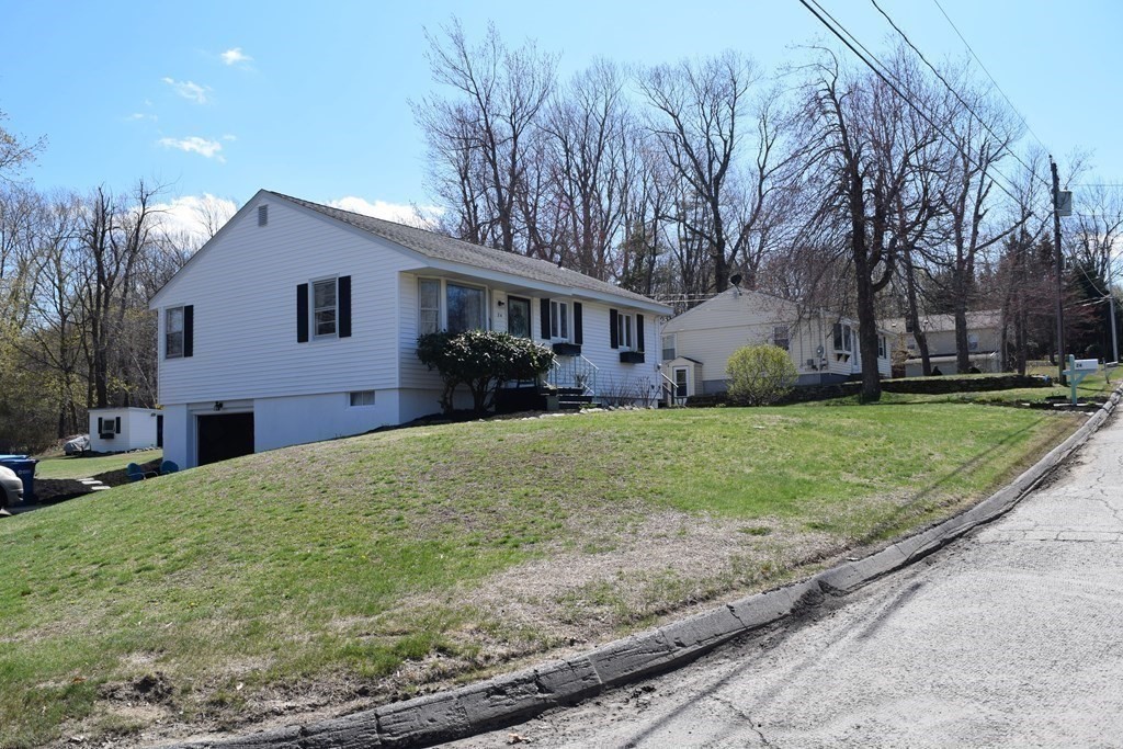 24 Inwood Road Rutland, MA 01543 - Photo 14 of 33