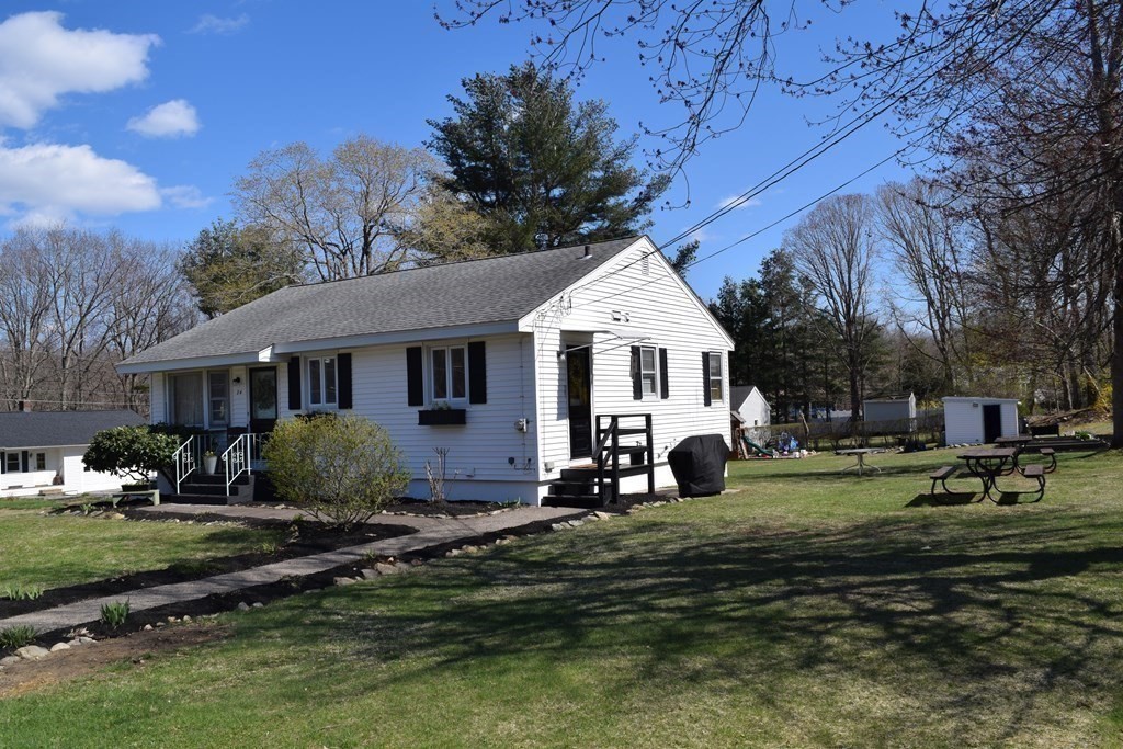 24 Inwood Road Rutland, MA 01543 - Photo 9 of 33