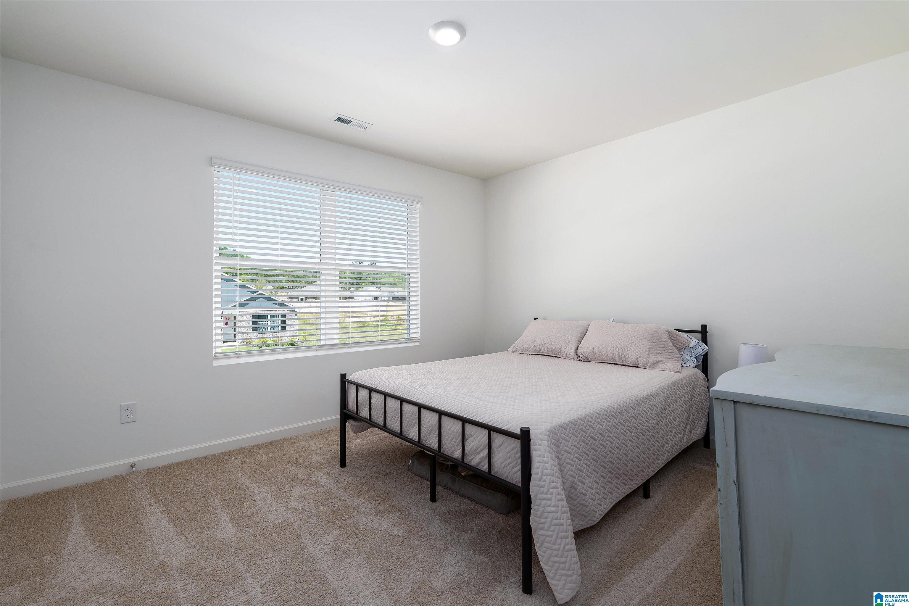 6875 Southern Trace Loop Leeds, AL 35094 - Photo 21 of 35