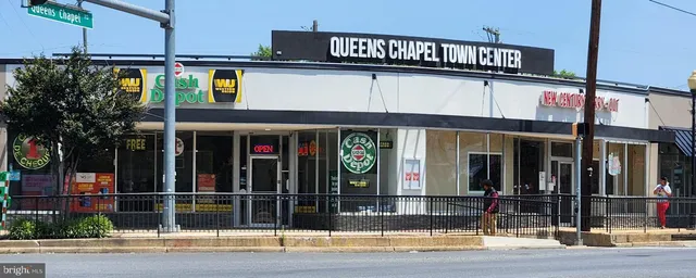 $199,999 | 3835 Hamilton Street, Unit H202, Hyattsville, MD 20781