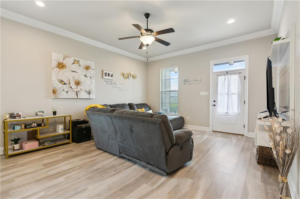 680 High Ridge Loop Slidell, LA 70458 - Photo 3 of 21